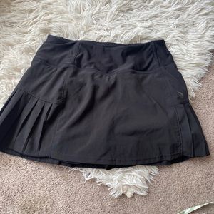 MPG tennis skirt new
